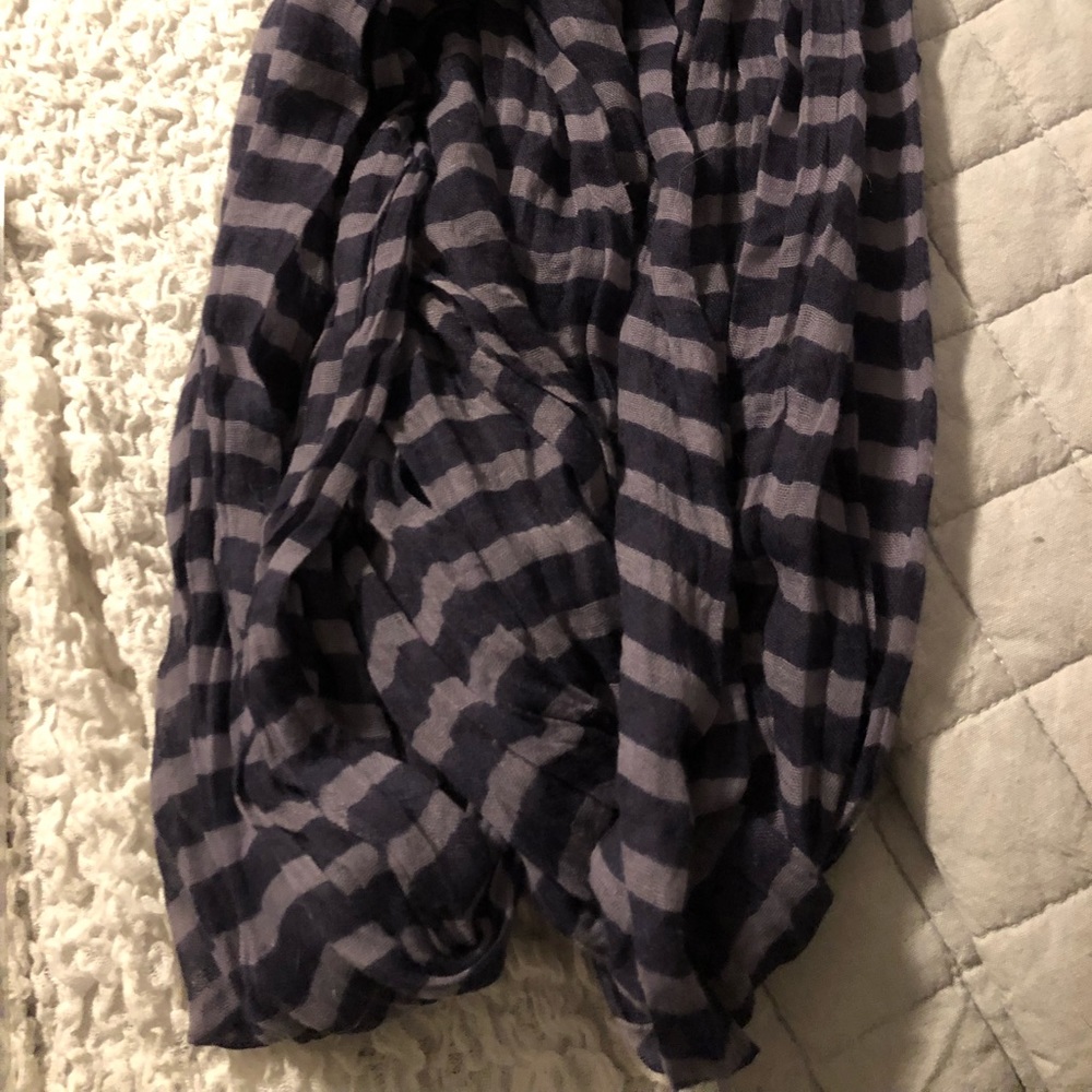 Striped scarf